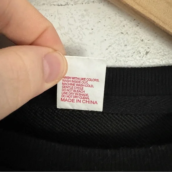 Black 'MAMA' Graphic Sweatshirt - Picture 5 of 7